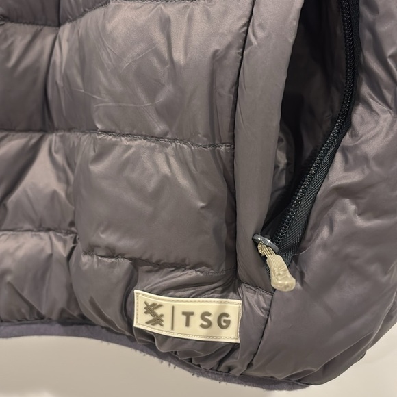 TSG The Sporting Gent Mens Puffer Vest Reversible - Picture 2 of 8